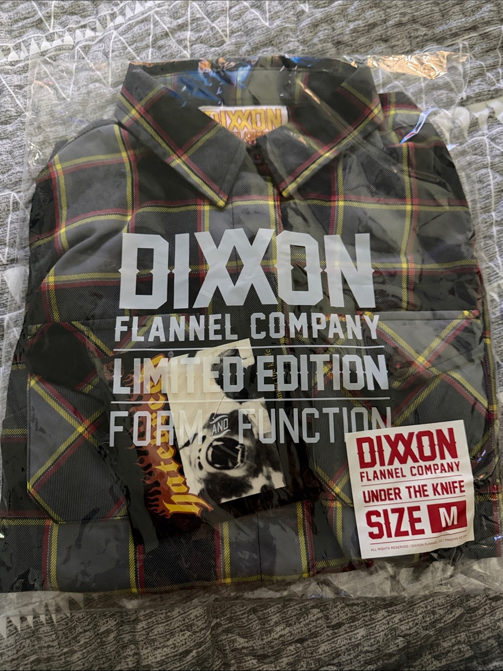 Dixxon Flannel Company Under The Knife - hatebreed woman’s